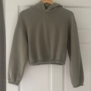 zara cropped hoodie